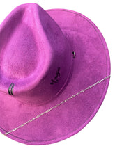 Charger l'image dans la galerie, Chapeau FEDORA Violet