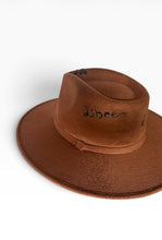 將圖片載入圖庫檢視器 Chapeau Bohème Marron Nomad – Pièce unique ICONIC