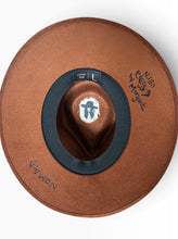 將圖片載入圖庫檢視器 Chapeau Bohème Marron Nomad – Pièce unique ICONIC