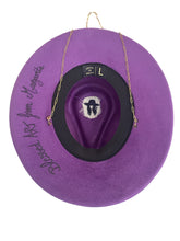 Charger l'image dans la galerie, Chapeau Bijou chaine dorée & Pierre de cristal FEDORA Violet foncé