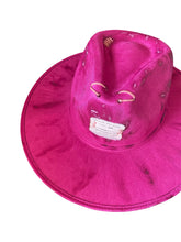 Charger l'image dans la galerie, Chapeau Tye &amp; Dye FEDORA Fushia
