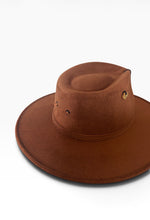 Carica l'immagine nel visualizzatore di Gallery, Chapeau Bohème Marron Nomad – Pièce unique ICONIC
