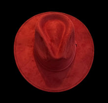 Charger l&#39;image dans la galerie, Chapeau FEDORA Bourgogne avec personnalisation
